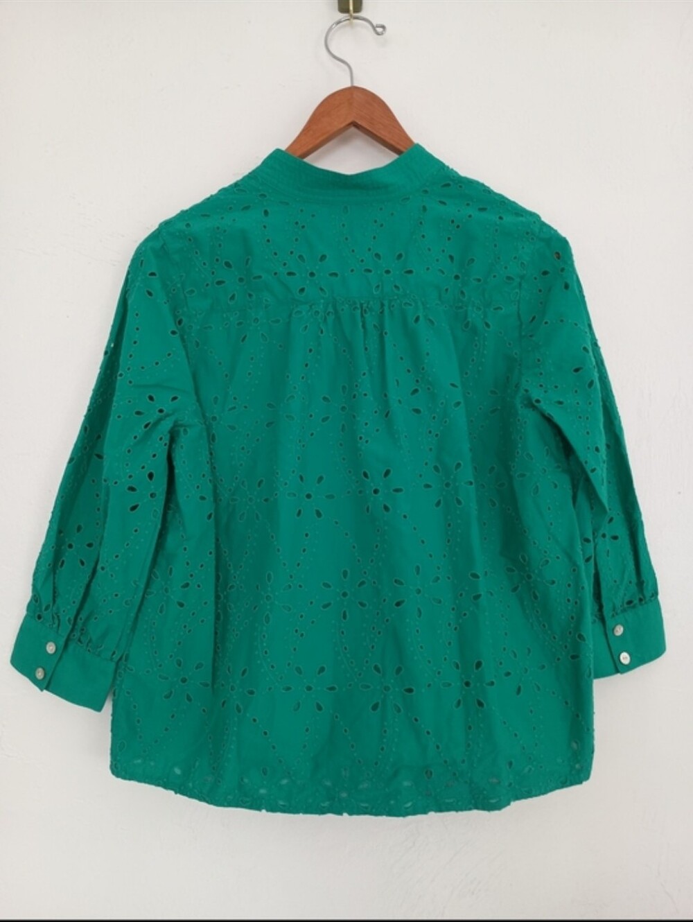 J. Jill 100% Cotton Eyelet Button-Front Top Mandarin Collar Blouse - Picture 4 of 10